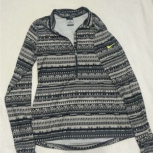 Nike Black and Gray Patterned Jacket